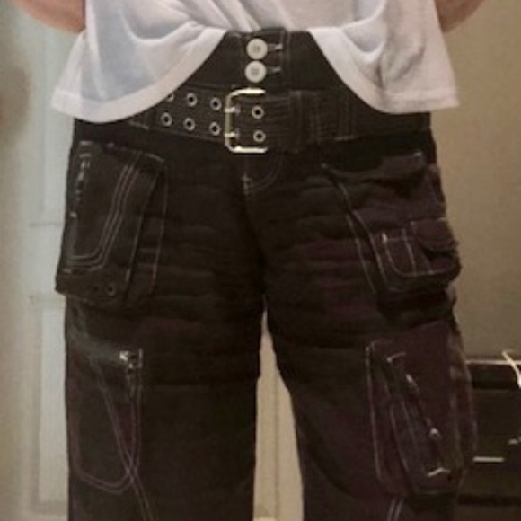 johnny was cargo shorts